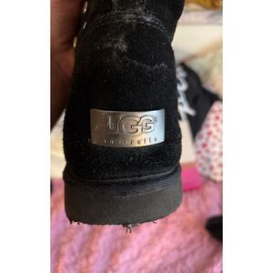 ugg boots black sheepskin classic tall boot size 8 stud/rivet sunburst